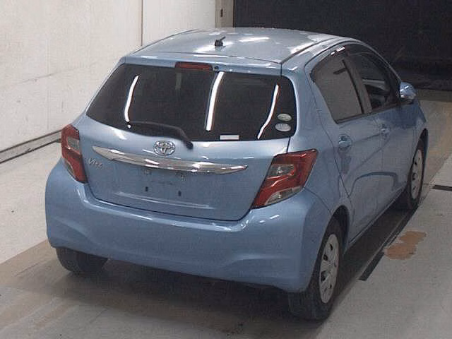 TOYOTA VITZ