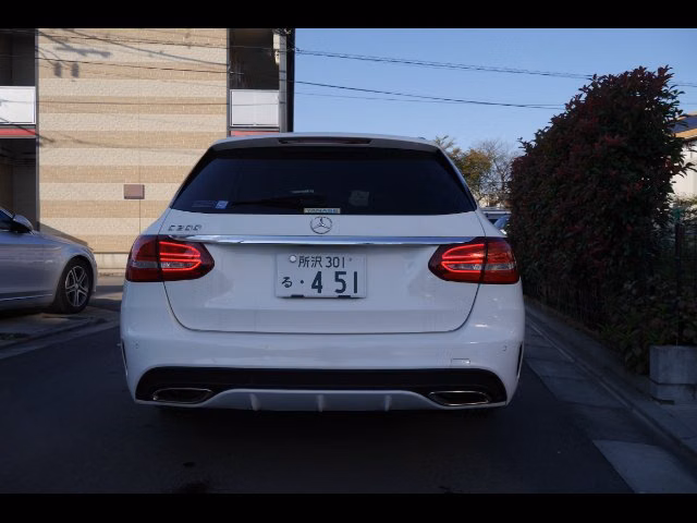 MERCEDES-BENZ C-CLASS