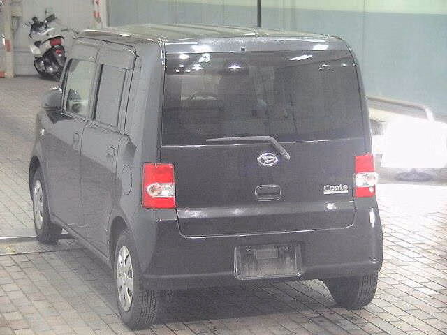 DAIHATSU MOVE CONTE