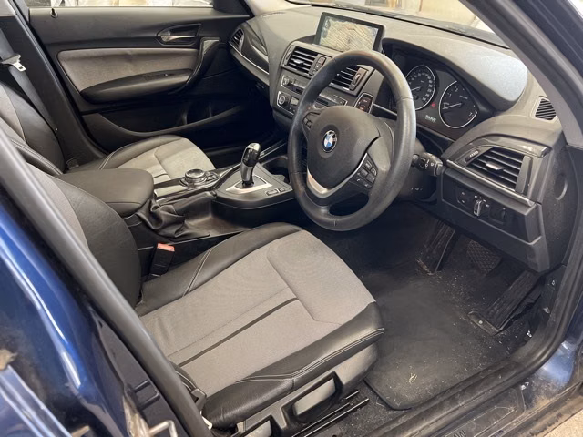 BMW 1-SERIES