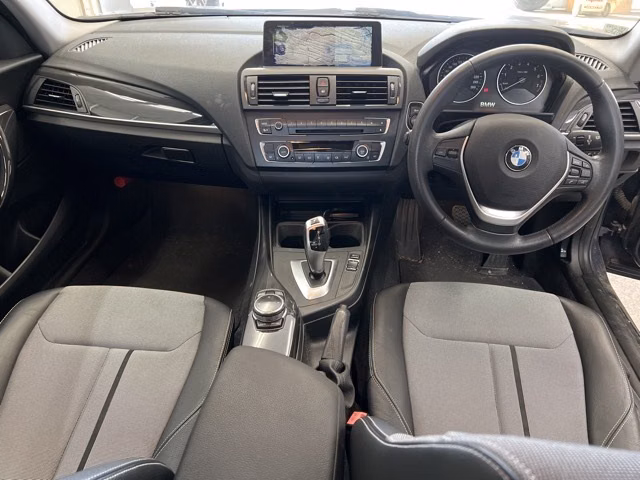 BMW 1-SERIES