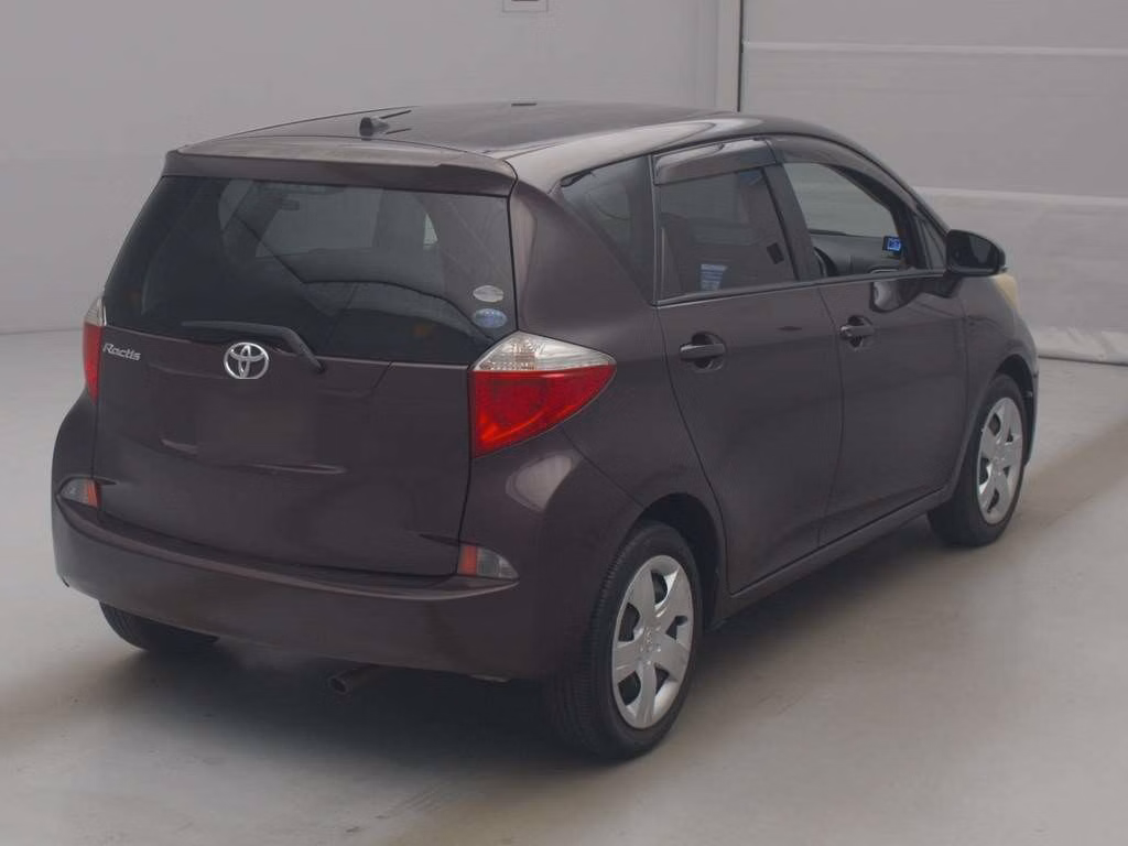 TOYOTA RACTIS