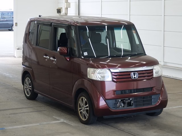 HONDA N-BOX
