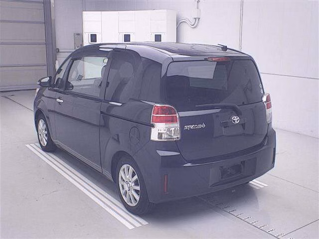 TOYOTA SPADE