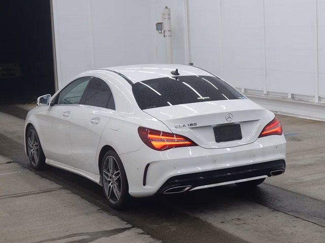 MERCEDES-BENZ CLA-CLASS