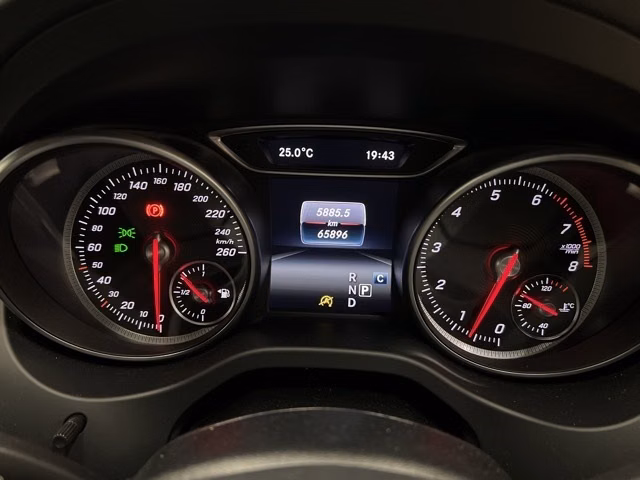MERCEDES-BENZ CLA-CLASS