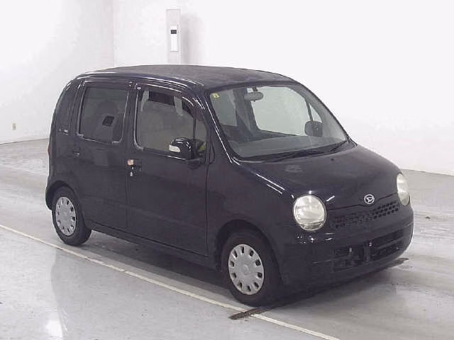 DAIHATSU MOVE LATTE