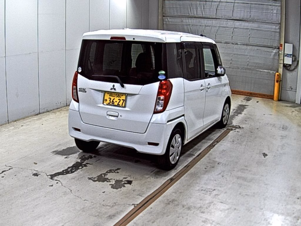 MITSUBISHI EK SPACE
