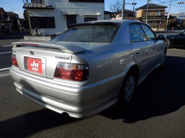 TOYOTA CHASER