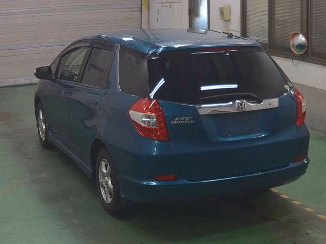 HONDA FIT SHUTTLE