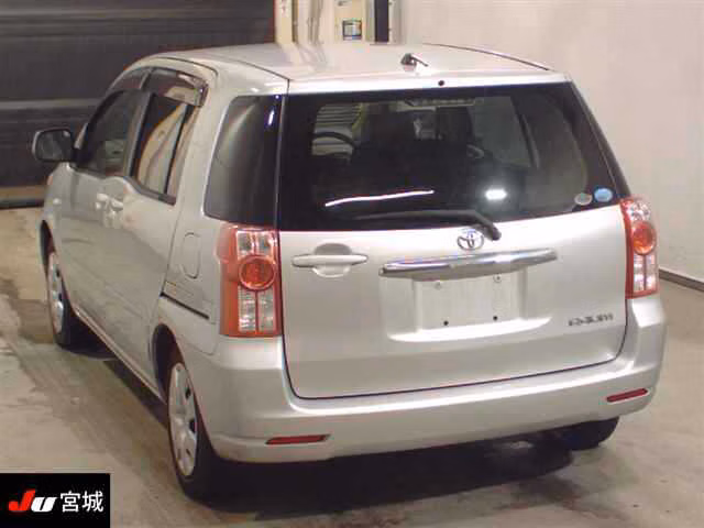 TOYOTA RAUM