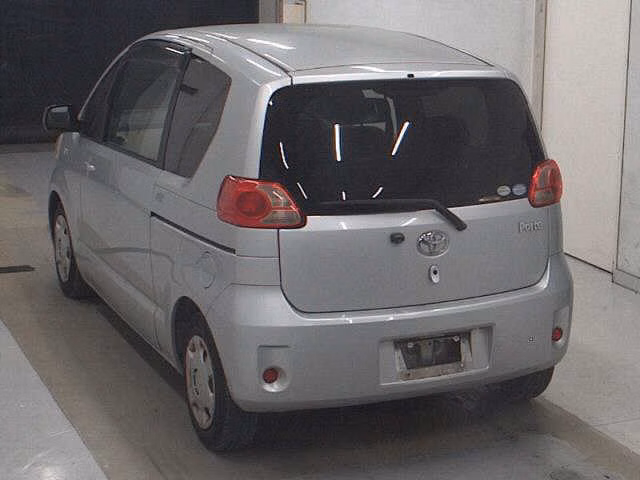 TOYOTA PORTE