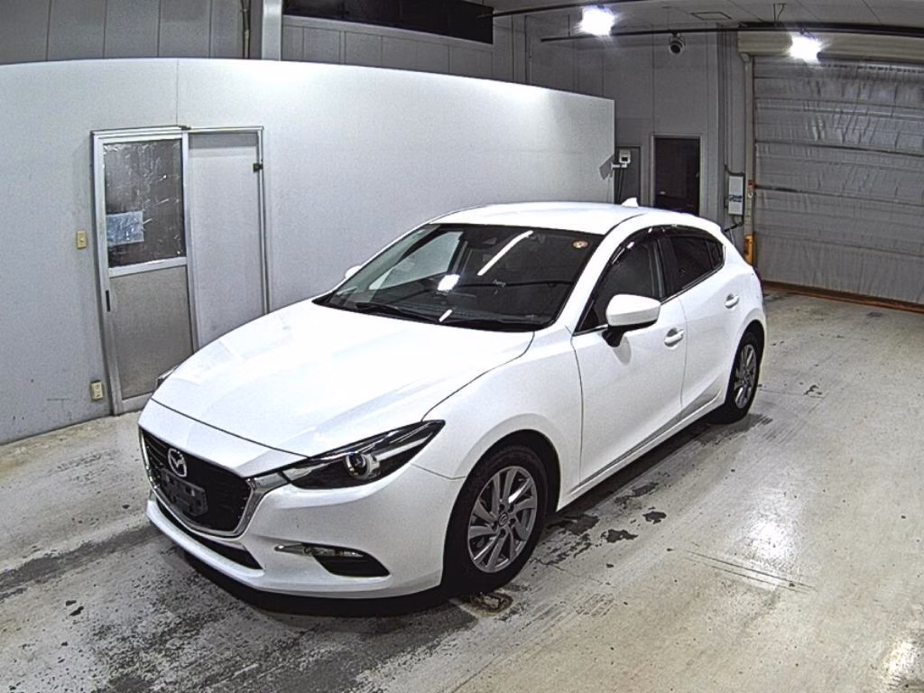 MAZDA AXELA