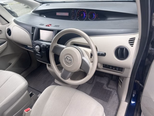 MAZDA BIANTE