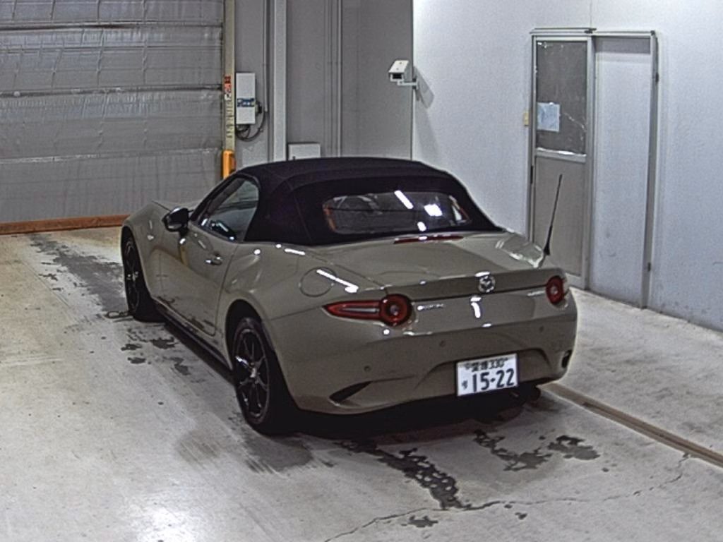 MAZDA ROADSTER