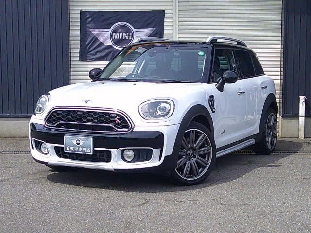 MINI CROSSOVER