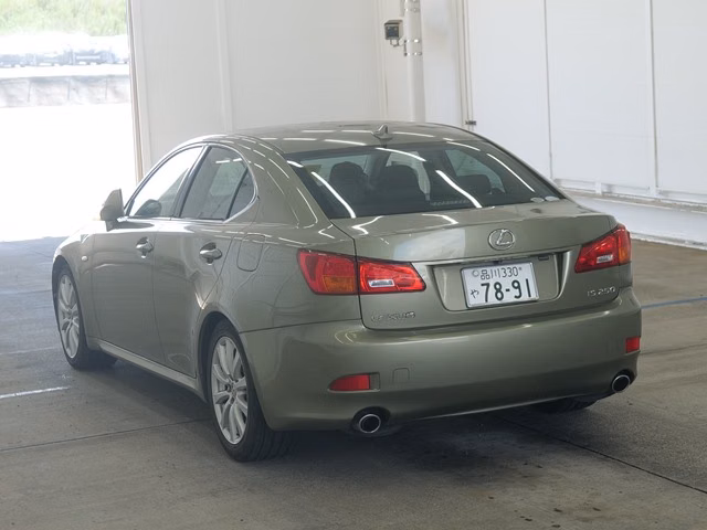 LEXUS IS250