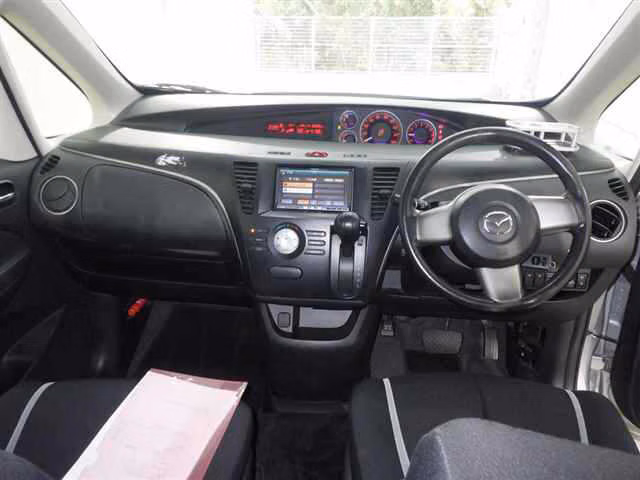MAZDA BIANTE