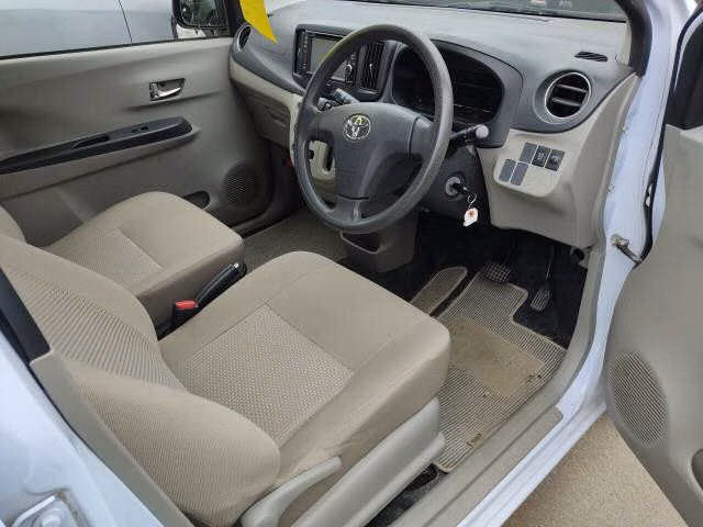TOYOTA PIXIS EPOCH