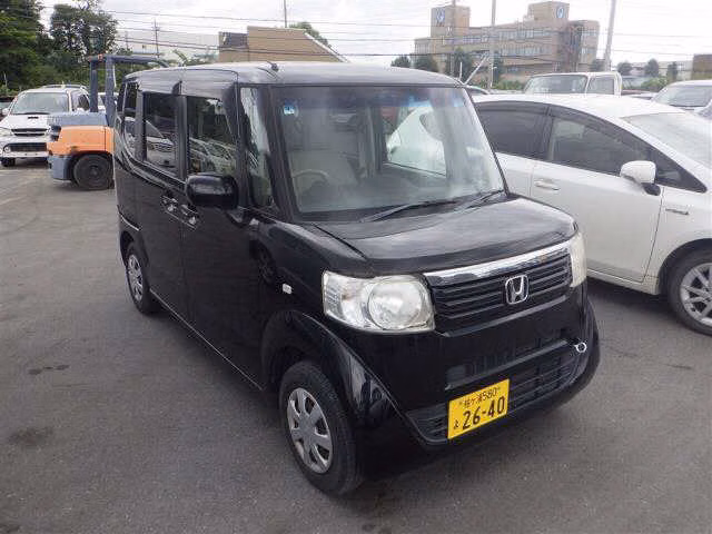 HONDA N-BOX
