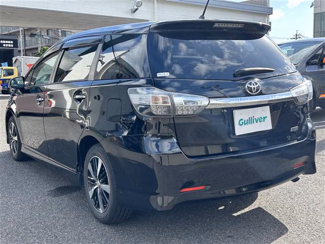 TOYOTA WISH