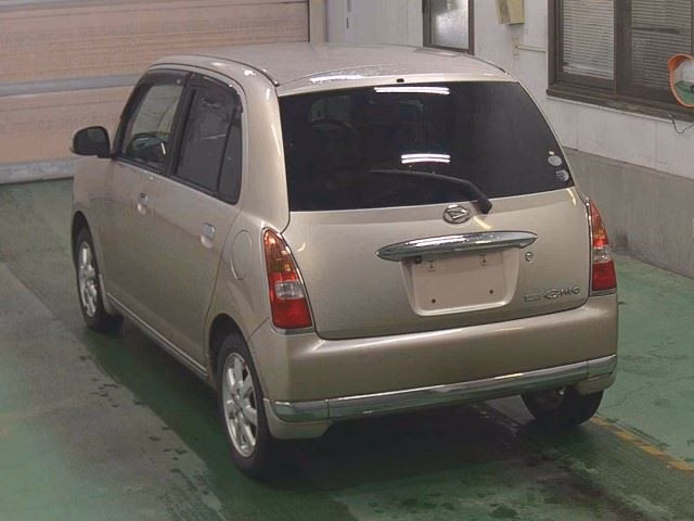 DAIHATSU MIRA GINO