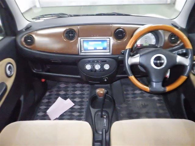 DAIHATSU MIRA GINO