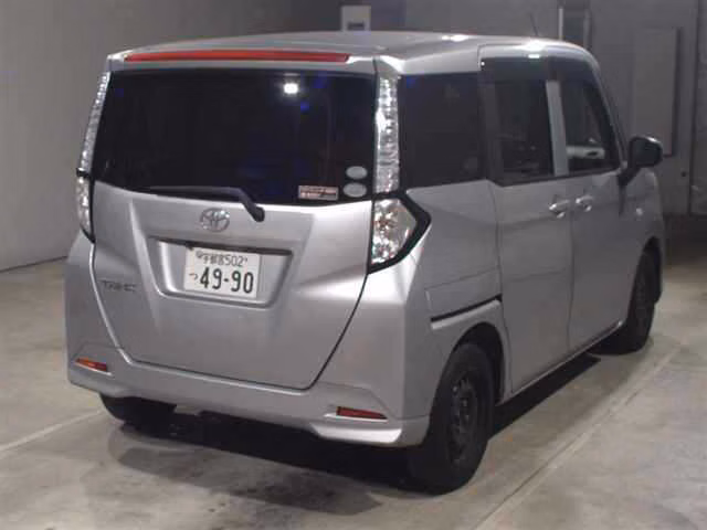TOYOTA TANK