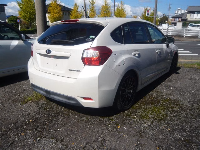 SUBARU IMPREZA