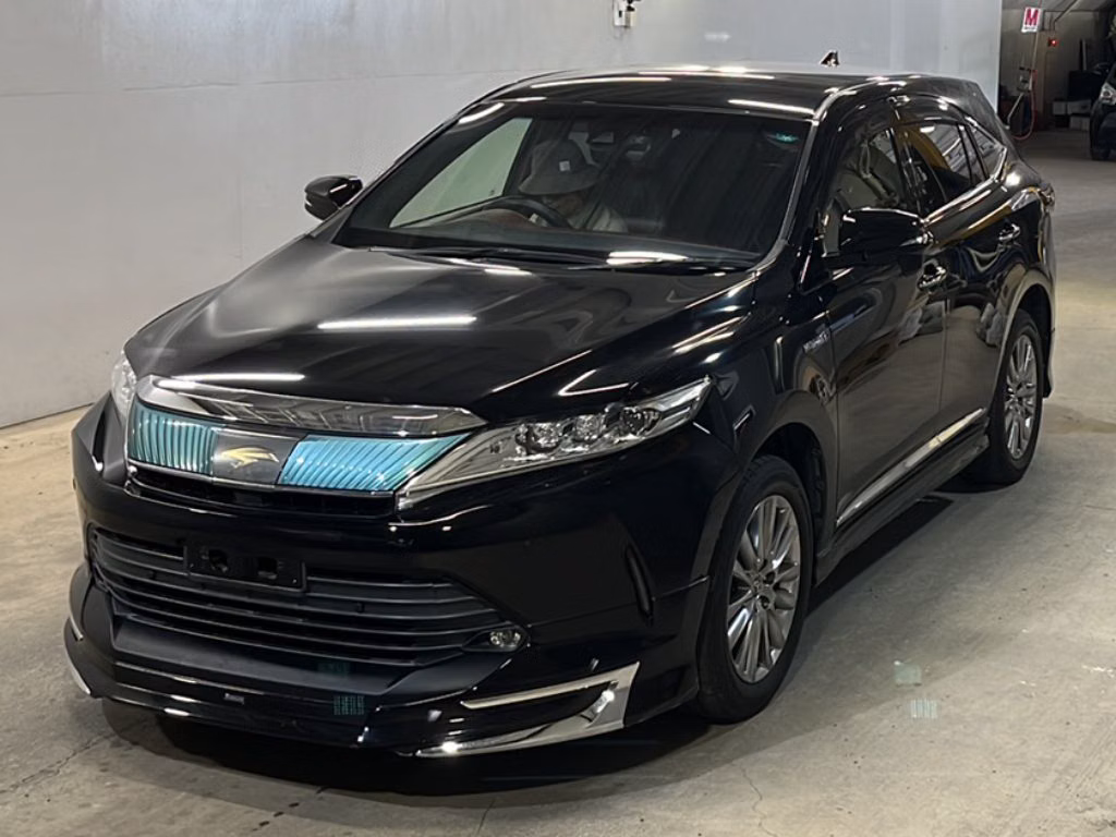 TOYOTA HARRIER