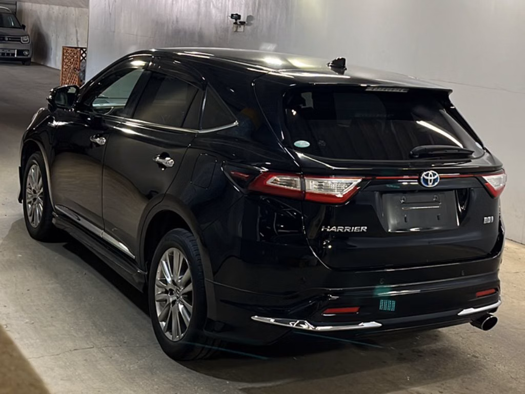 TOYOTA HARRIER