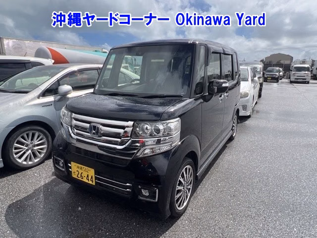 HONDA N-BOX