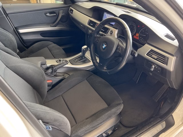 BMW 3-SERIES
