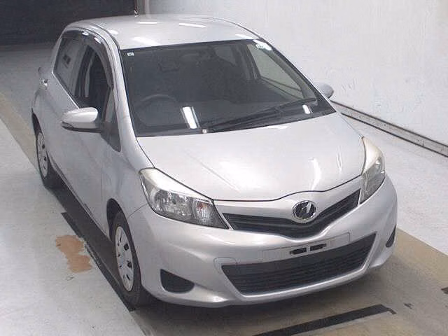 TOYOTA VITZ
