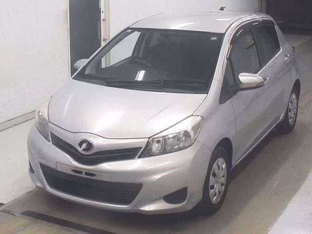 TOYOTA VITZ