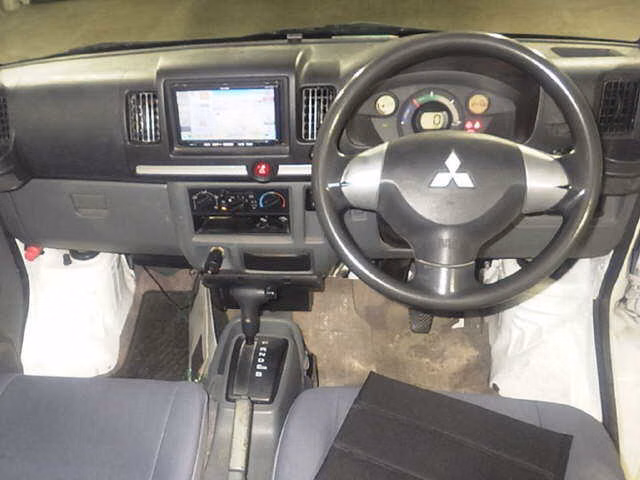 MITSUBISHI MINICAB MIEV