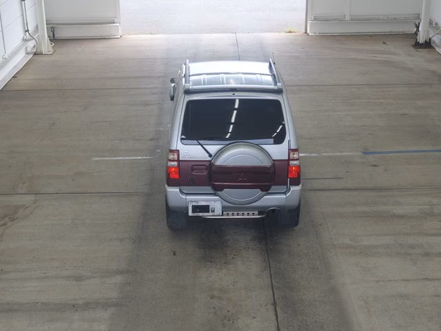 MITSUBISHI PAJERO MINI