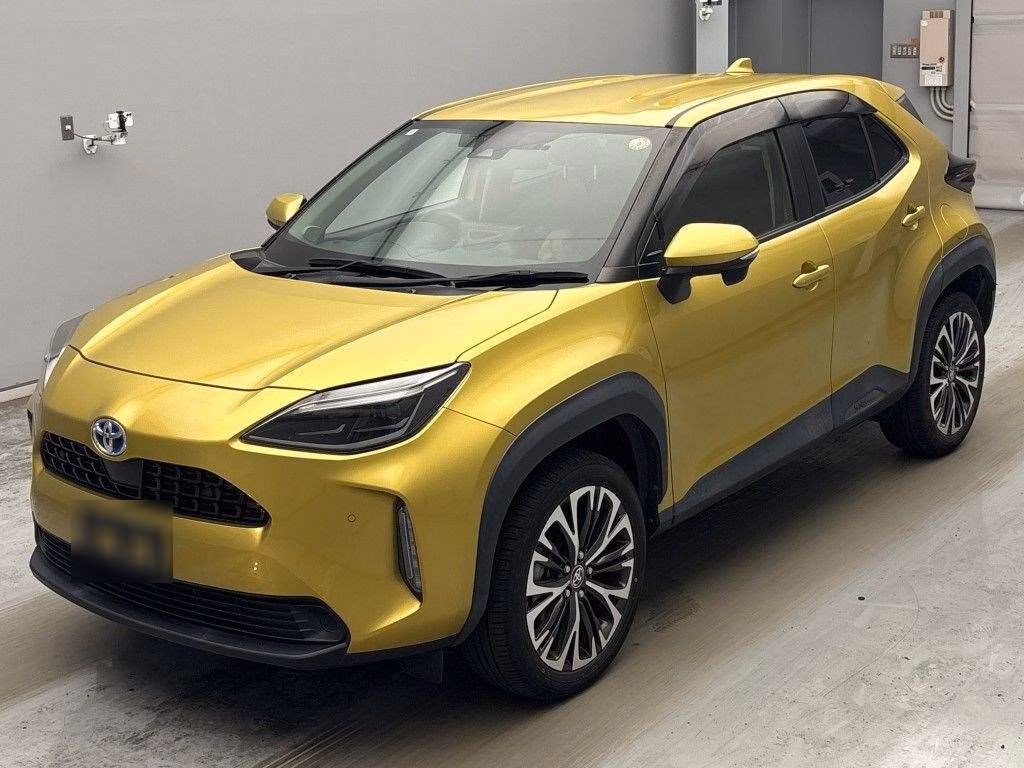 TOYOTA YARIS CROSS