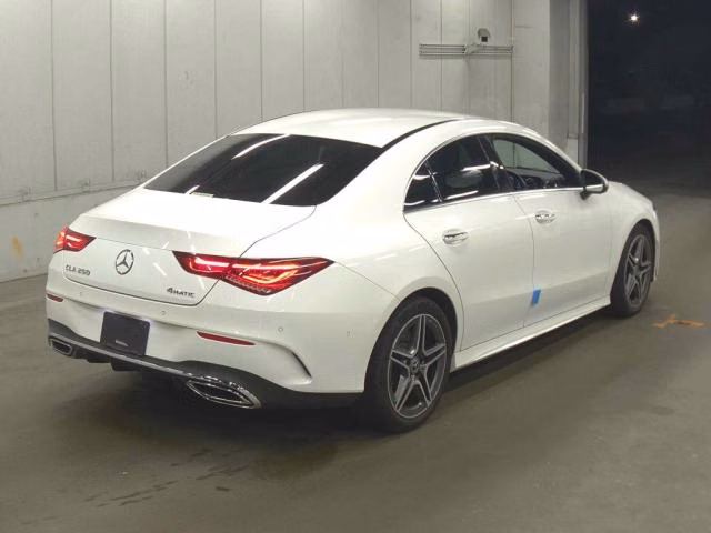 MERCEDES-BENZ CLA-CLASS