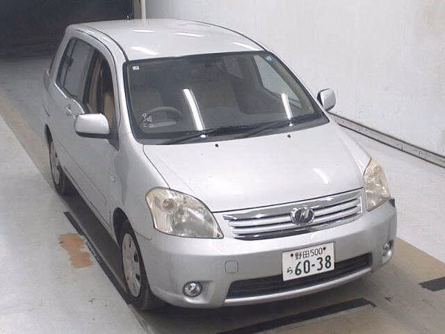 TOYOTA RAUM