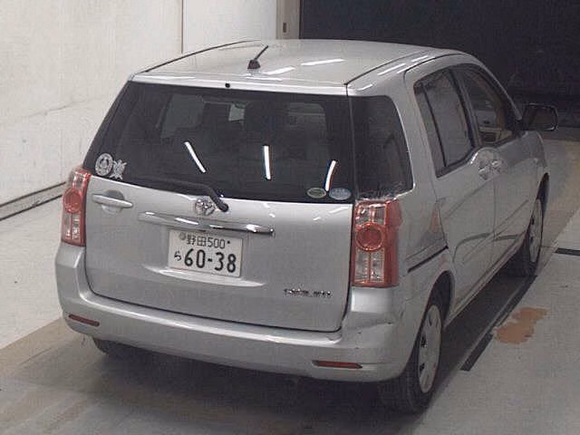 TOYOTA RAUM