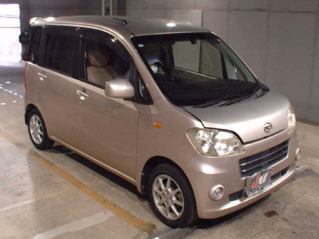 DAIHATSU TANTO EXE