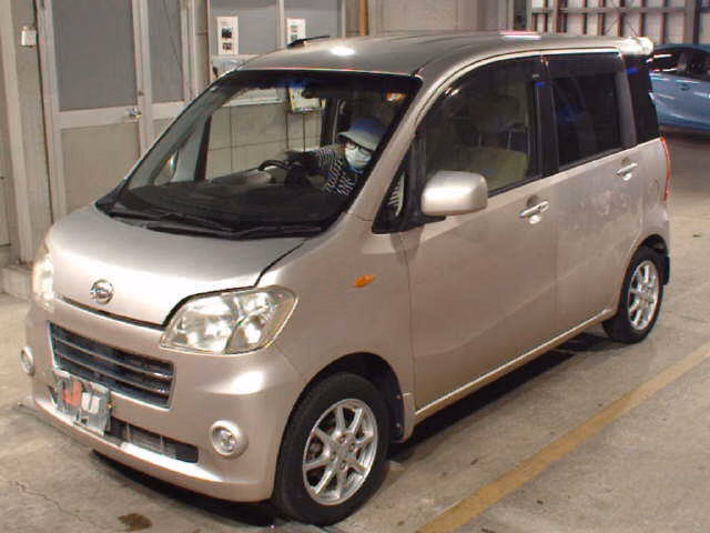 DAIHATSU TANTO EXE