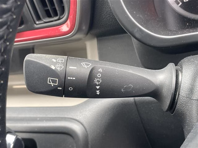 DAIHATSU BOON