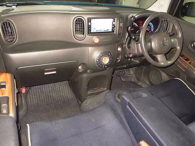 NISSAN CUBE