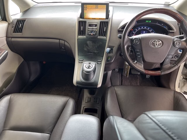 TOYOTA SAI