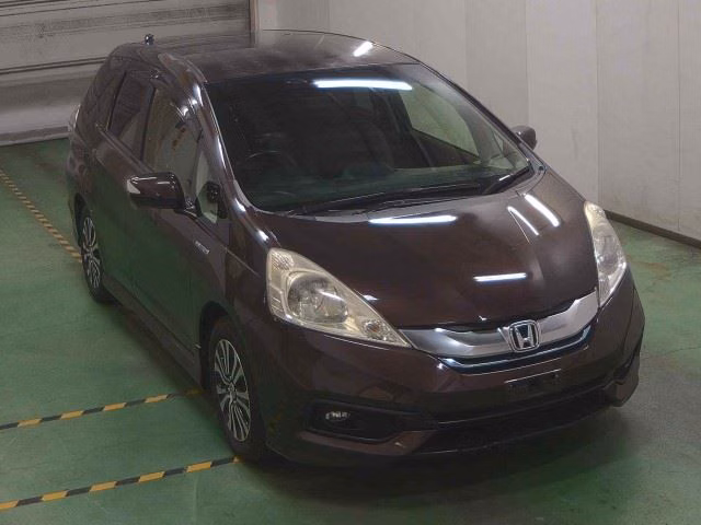 HONDA FIT SHUTTLE