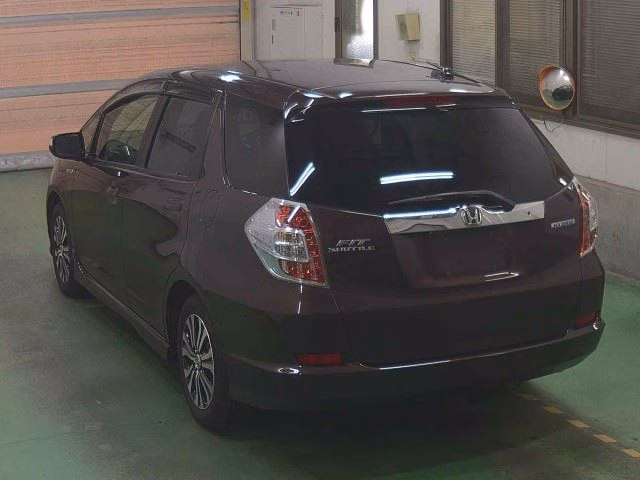HONDA FIT SHUTTLE