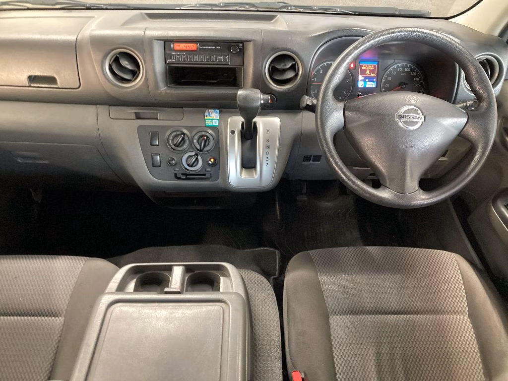 NISSAN NV350 CARAVAN