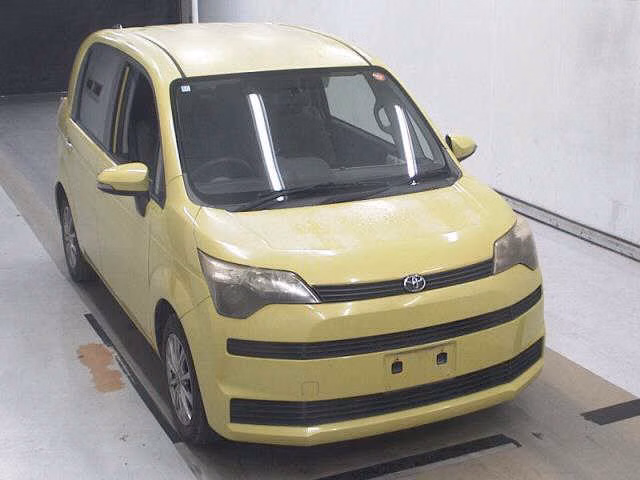 TOYOTA SPADE